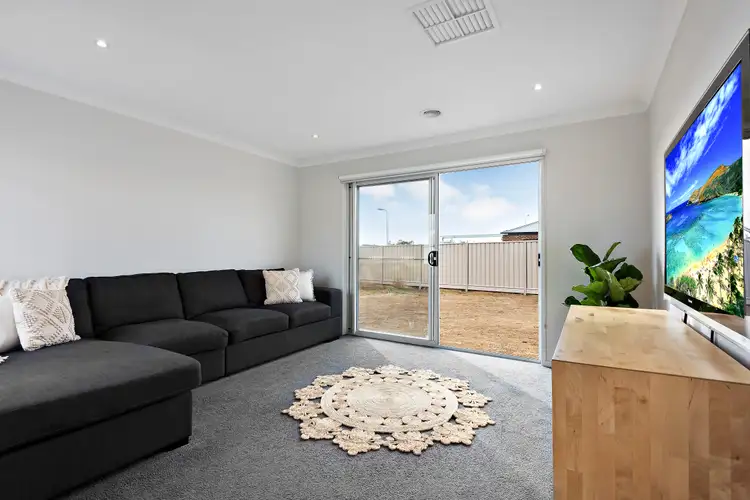 Fifth view of Homely house listing, 44 Grevillea Street, Echuca VIC 3564