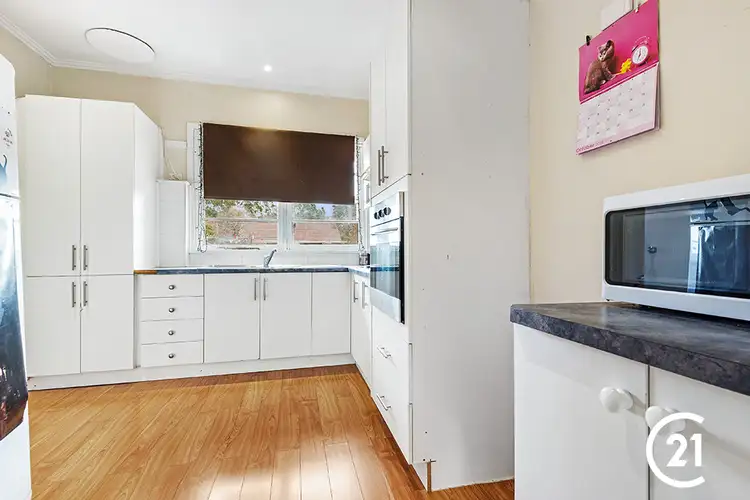 Third view of Homely house listing, 6 Eddy Court, Echuca VIC 3564
