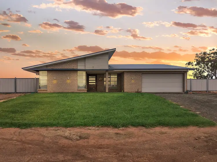 2 Nancye Place, Forbes NSW 2871