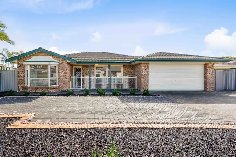 Second view of Homely house listing, 39 Gardenia Crescent, Morphett Vale SA 5162