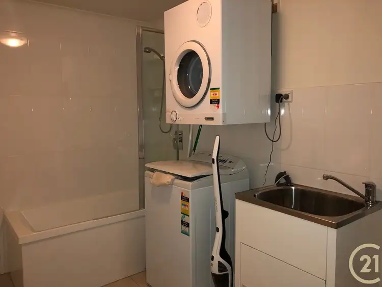 Sixth view of Homely apartment listing, 5/152 Mein Street, Scarborough QLD 4020