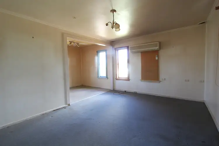 Second view of Homely house listing, 10 Bungulla Street, Sadleir NSW 2168