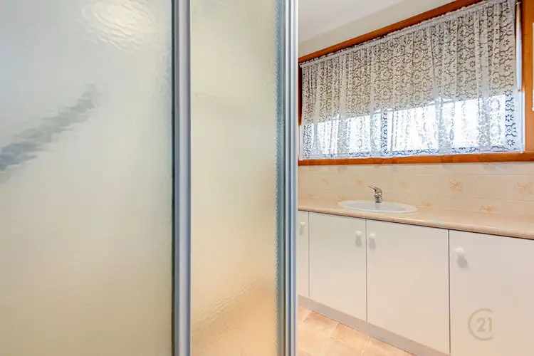 Sixth view of Homely unit listing, 2/2 Regent Court, Devonport TAS 7310