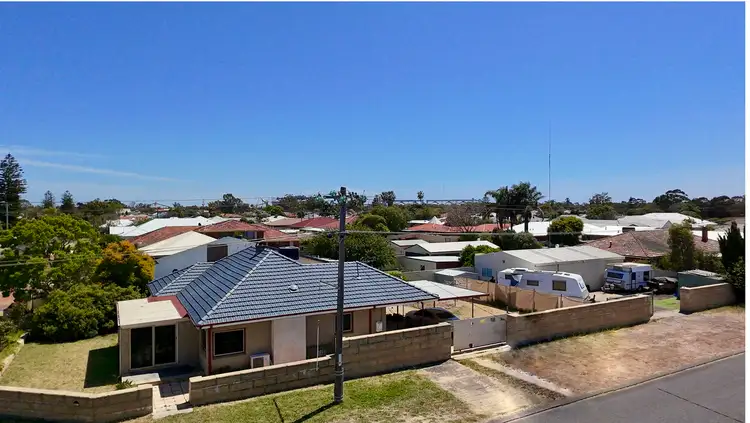 63 King Road, East Bunbury WA 6230
