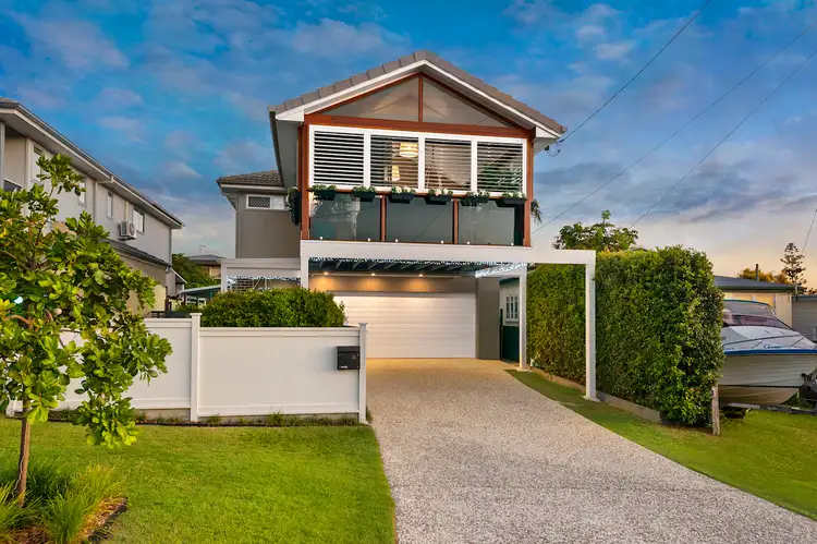 33A Garnet Street, Scarborough QLD 4020