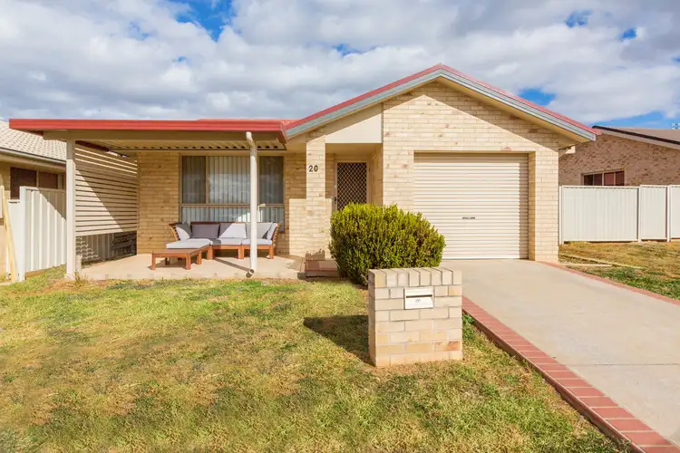 20 Banks Street, Tamworth NSW 2340