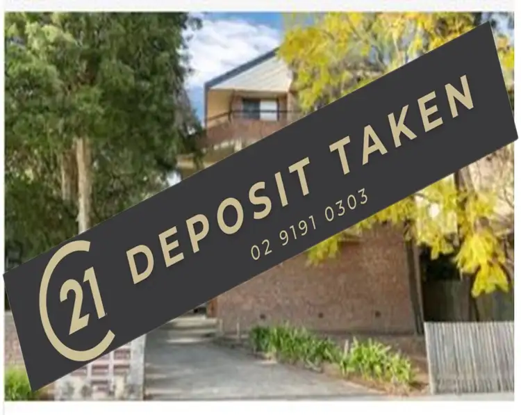 7/211 Hawkesbury Road