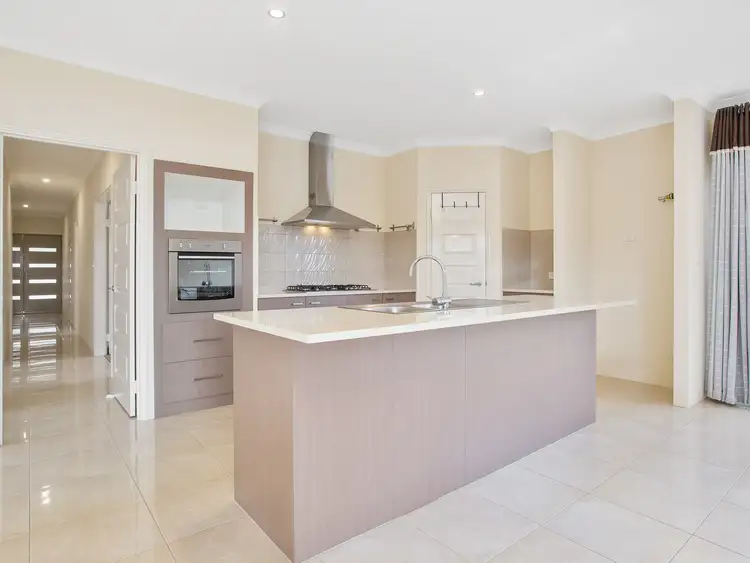 Fourth view of Homely house listing, 39 Serisier Parkway, Queens Park WA 6107