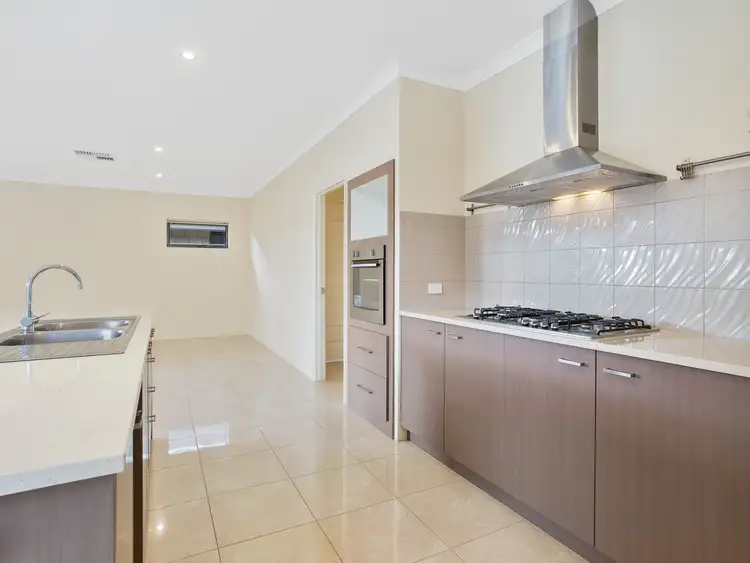 Sixth view of Homely house listing, 39 Serisier Parkway, Queens Park WA 6107