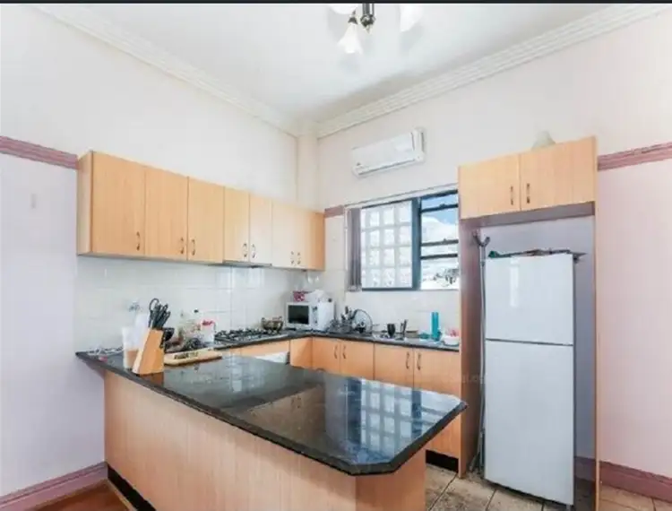 Sixth view of Homely unit listing, 2/22 Station Street East, Harris Park NSW 2150