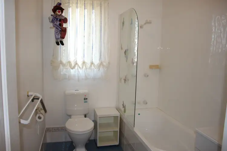 Sixth view of Homely house listing, 3/30 Grenfell Street, Forbes NSW 2871