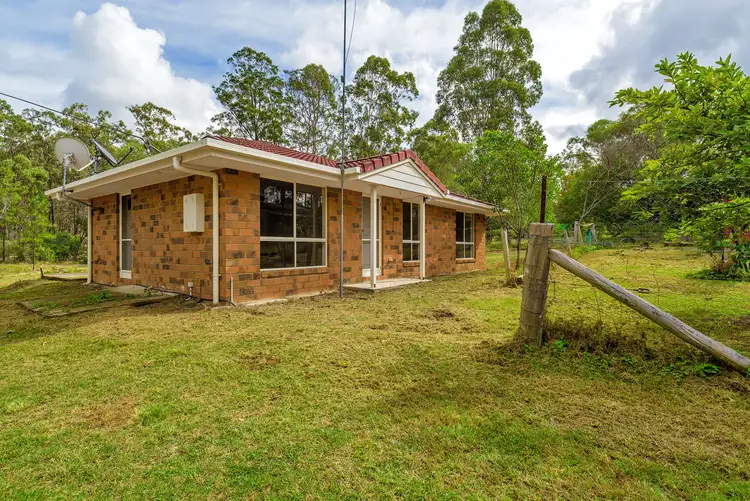 26 Arborthirteen Road, Glenwood QLD 4570