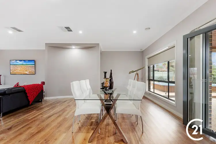 Fifth view of Homely house listing, 4 Grange Court, Echuca VIC 3564