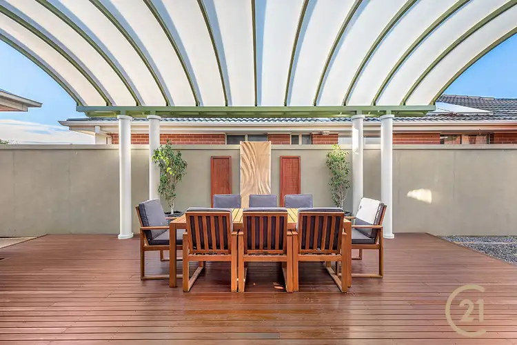 11 Chapman Court, Mawson Lakes SA 5095