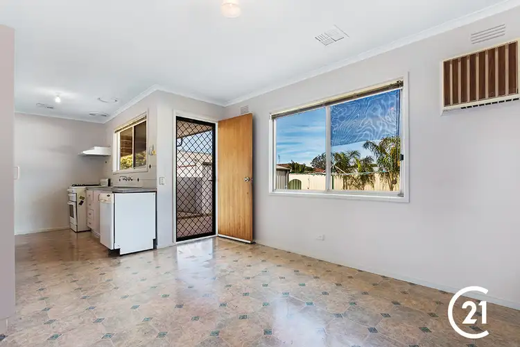 Fifth view of Homely house listing, 2 Dobinson Street, Echuca VIC 3564