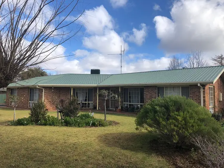 13 Wilbe Street, Eugowra NSW 2806