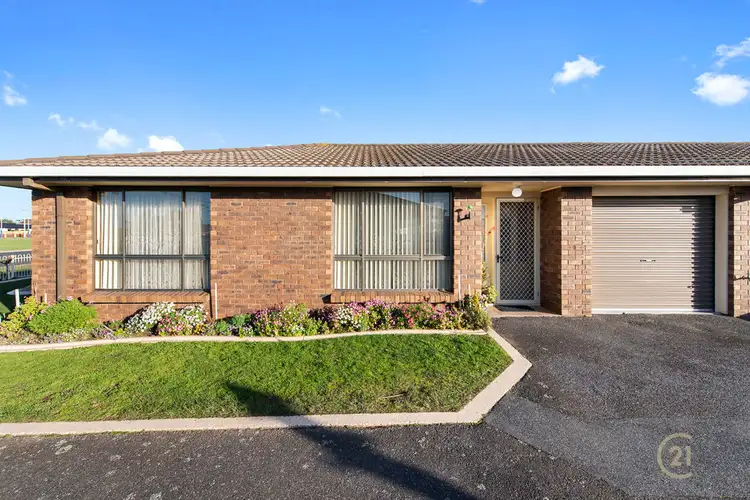 1/139 Gunn Street, Devonport TAS 7310