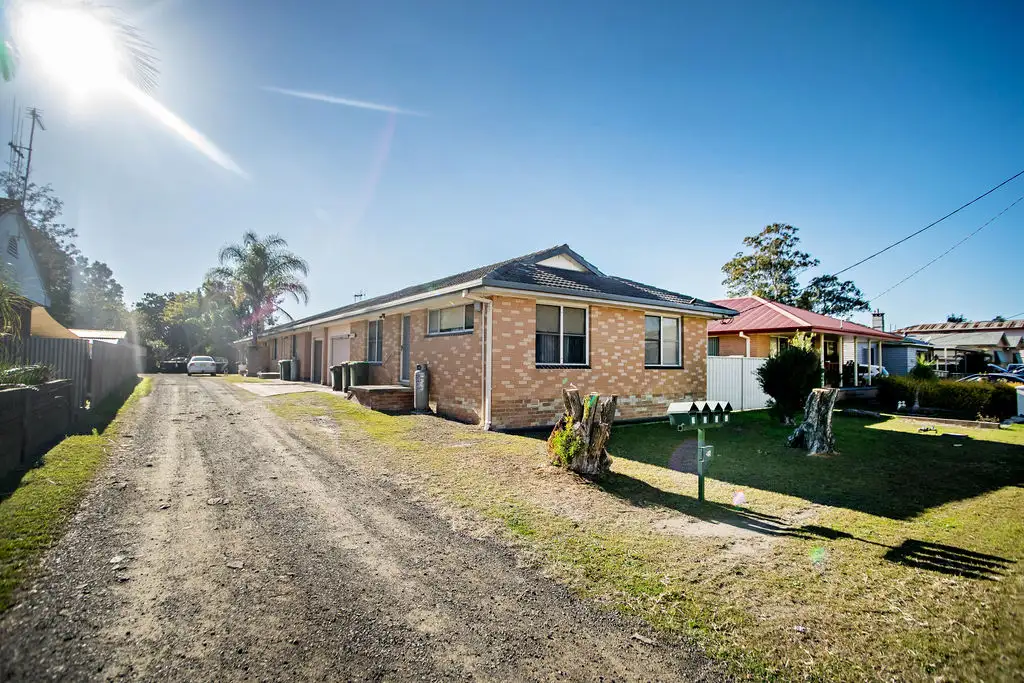 Main view of Homely block of units listing, 35 Railway Parade, Taree NSW 2430