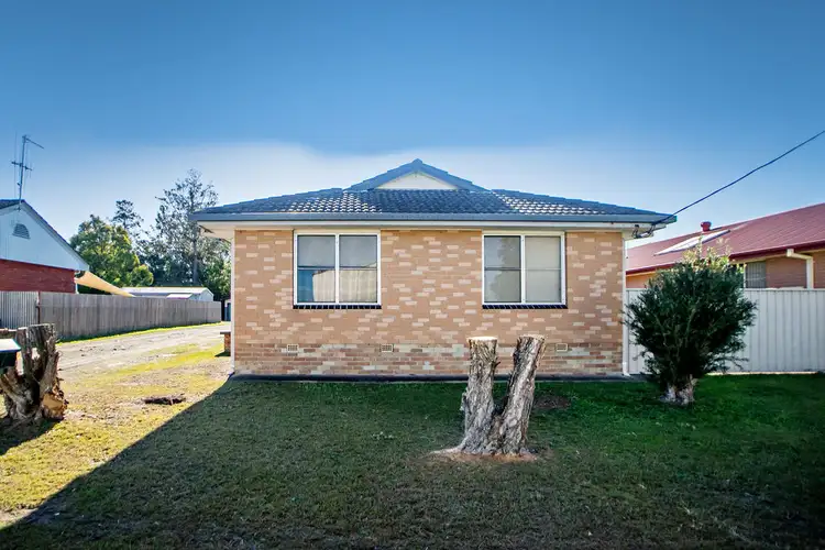 Second view of Homely block of units listing, 35 Railway Parade, Taree NSW 2430