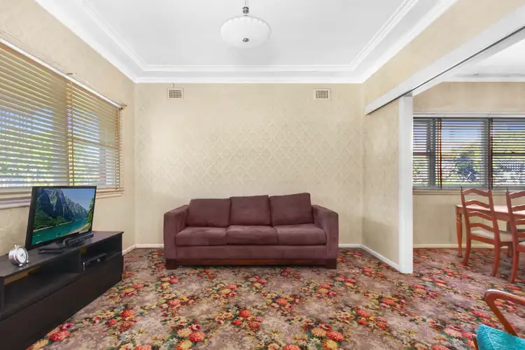 Fifth view of Homely house listing, 4 Federal Road, Seven Hills NSW 2147