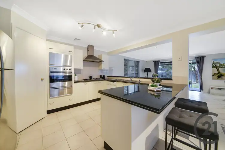 Fifth view of Homely house listing, 6 Collie Court, Wattle Grove NSW 2173