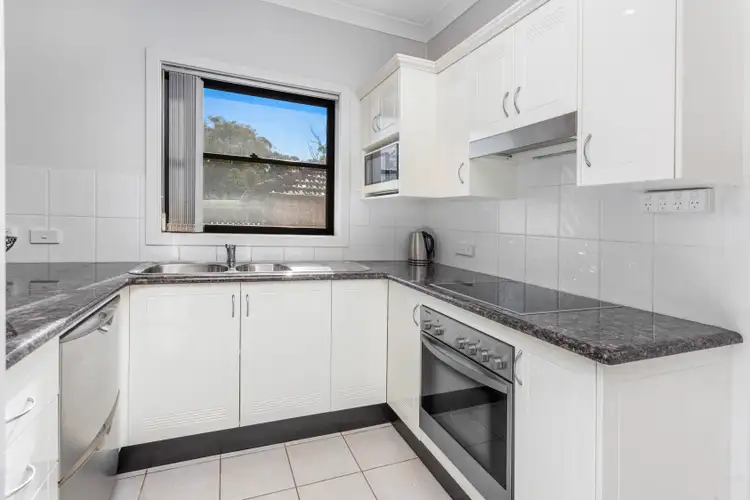 Fifth view of Homely villa listing, 2/109 Kiora Road, Miranda NSW 2228
