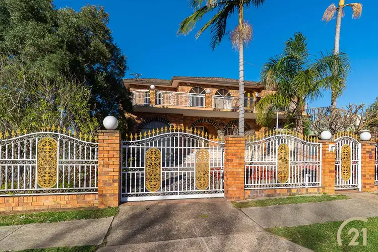 137 Camden Street, Fairfield Heights NSW 2165