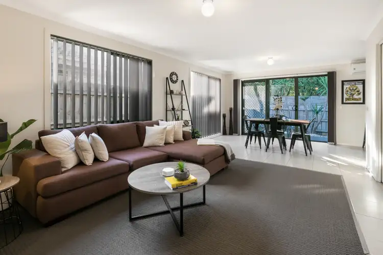 Third view of Homely unit listing, 10/10 Kingfisher Court, Hastings VIC 3915