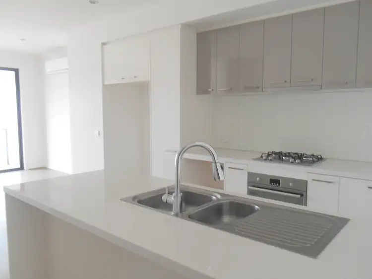 Third view of Homely townhouse listing, 32 VIEW RD, Springvale VIC 3171