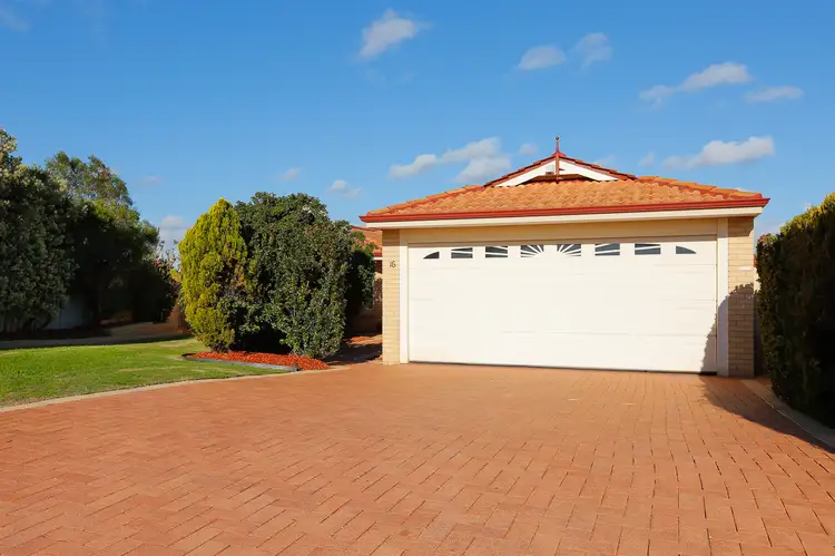 Second view of Homely house listing, 16 Glendevon Turn, Kinross WA 6028