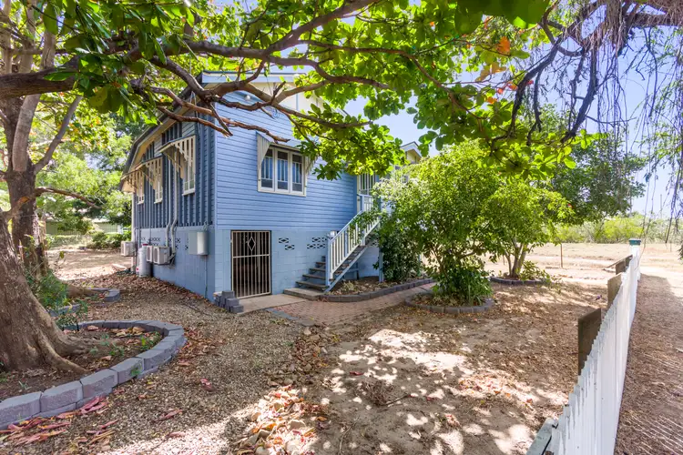 33 Seventh Street, Railway Estate QLD 4810