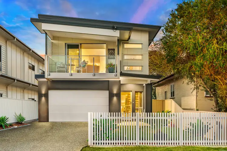 48 Arthur Street, Woody Point QLD 4019