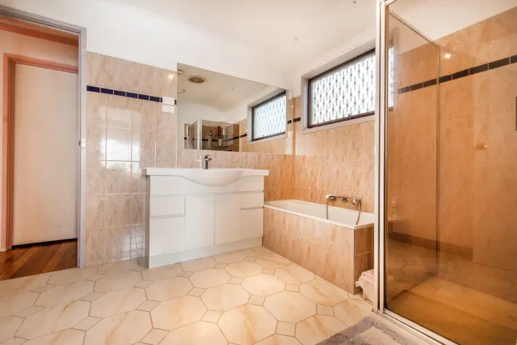 Fifth view of Homely house listing, 8 Aurea Court, Clarinda VIC 3169