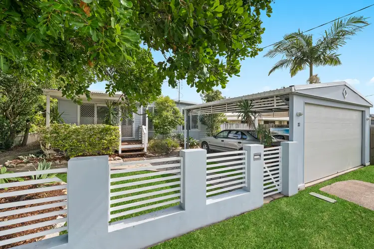 32 Coronation Avenue, Golden Beach QLD 4551