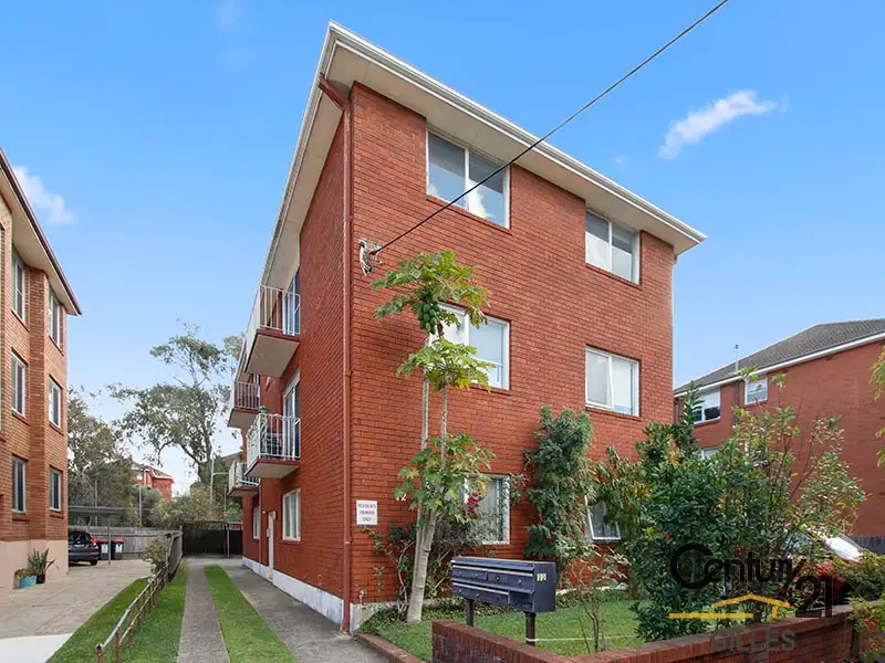 Main view of Homely apartment listing, 5/12 Templeman Crescent, Hillsdale NSW 2036