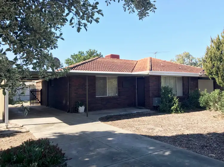 4a Dove Street, Thornlie WA 6108