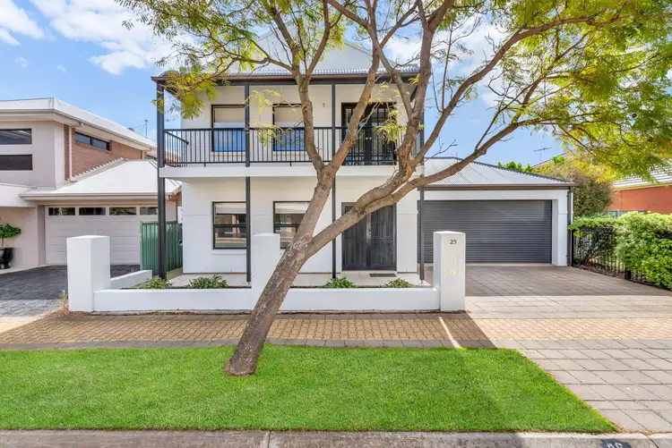 25 Lomond Circuit, Mawson Lakes SA 5095