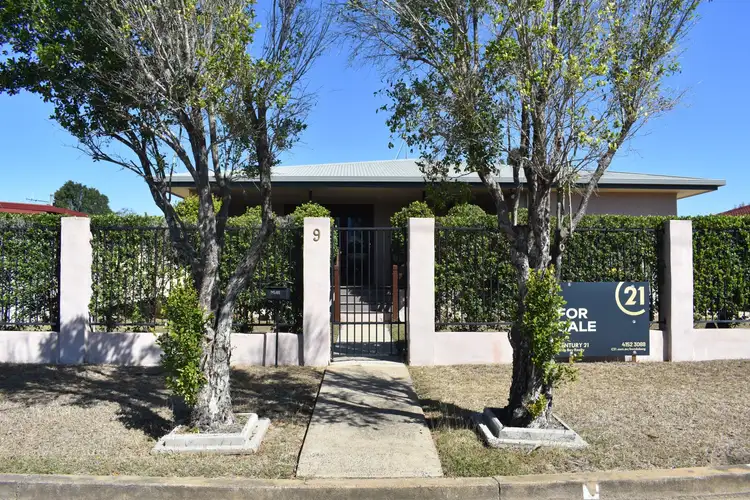 9 Richards Street, Svensson Heights QLD 4670