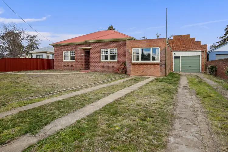 126 Bathurst Road, Orange NSW 2800