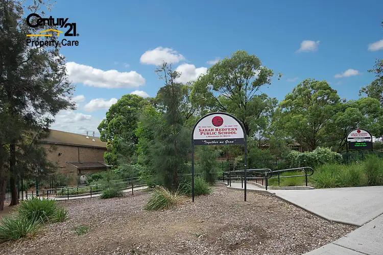 Sixth view of Homely semi-detached listing, 32 Warwick Street, Minto NSW 2566