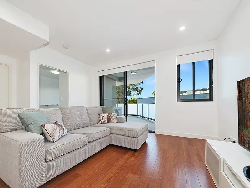 Main view of Homely unit listing, 22/5-9 Waitara Avenue, Waitara NSW 2077