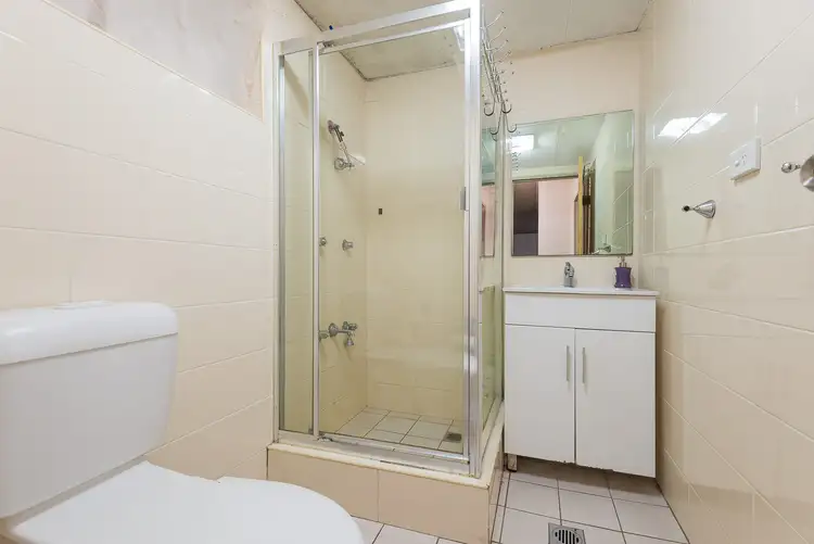Fifth view of Homely unit listing, 4/60 Harris Street, Fairfield NSW 2165