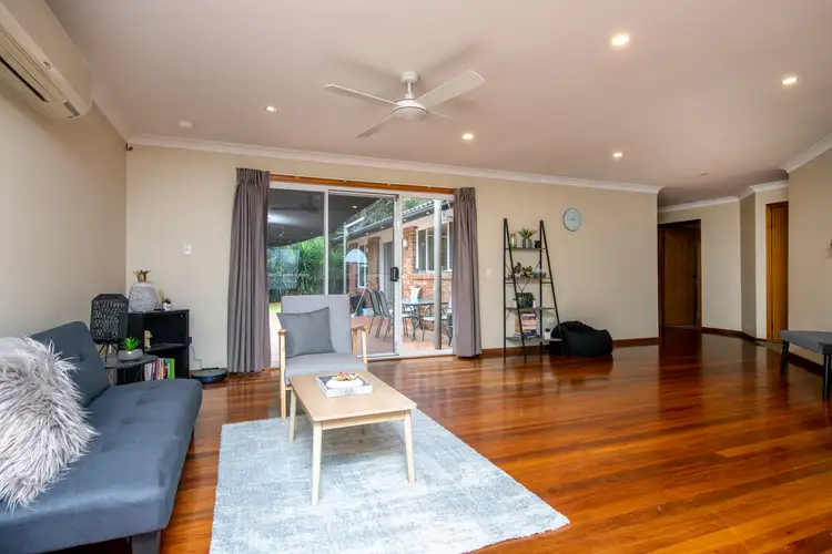 Fourth view of Homely house listing, 25 Honeyeater Place, Tingira Heights NSW 2290