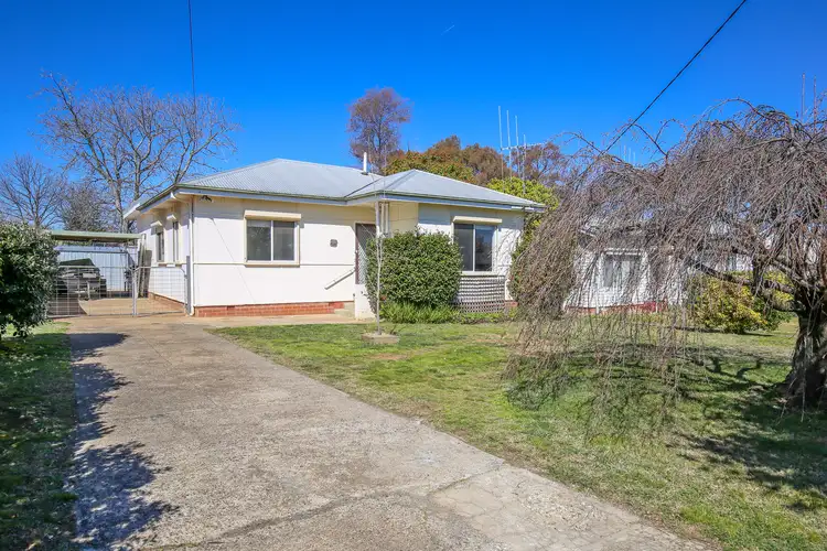 170 Clinton Street, Orange NSW 2800
