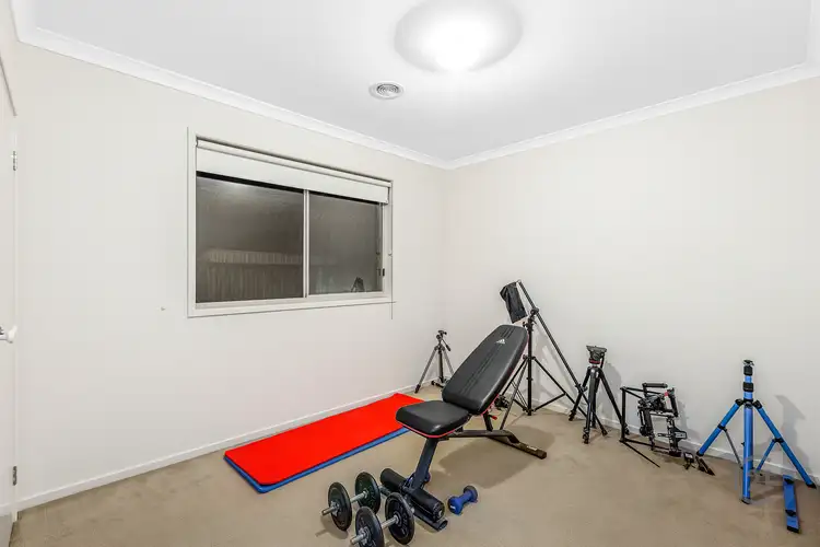 Sixth view of Homely house listing, 31 Seafarer Way, Sanctuary Lakes VIC 3030