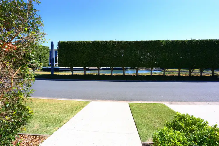 Sixth view of Homely house listing, 2 THE BOULEVARDE, Benowa QLD 4217