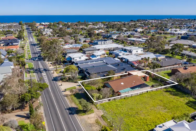47 Bentons Road, Mornington VIC 3931