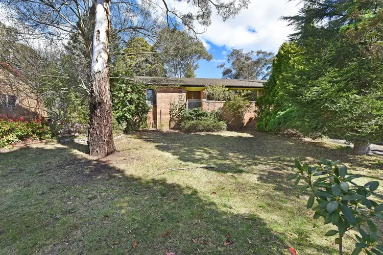 35 Brightlands Ave, Blackheath NSW 2785