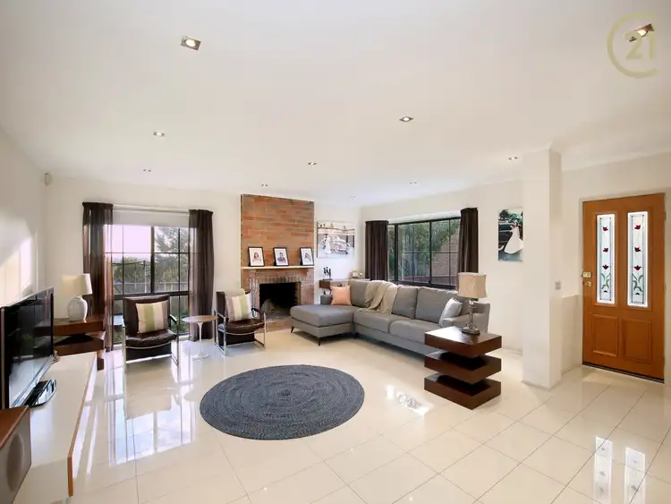 Fifth view of Homely house listing, 19 Diamond Court, Narre Warren North VIC 3804