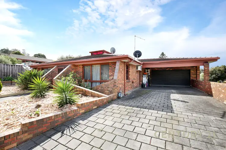 Second view of Homely house listing, 117 Haverbrack Drive, Mulgrave VIC 3170